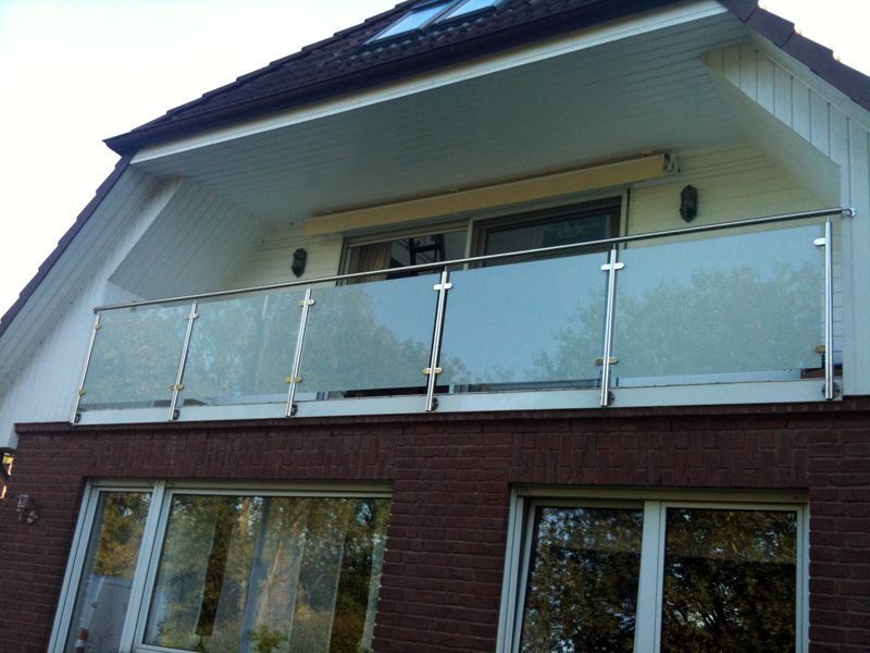 Balkongeländer Glas/Edelstahl