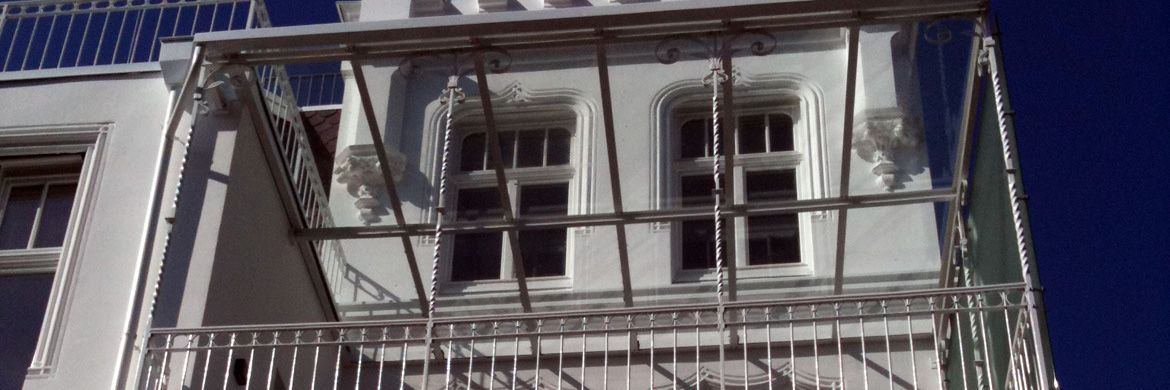 Hamburger Stadtvilla – Stahltreppe in der Montage